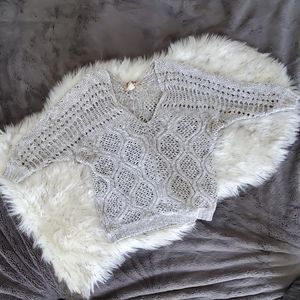 2/$15 MUDD v-neck 1/4 sleeves knit gray sweater